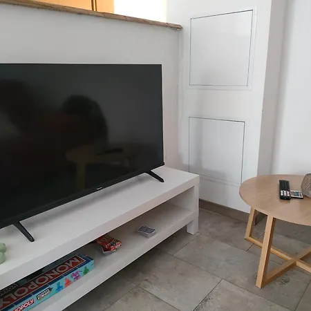 Achille Apartment