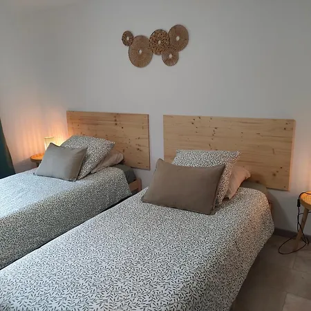 Achille Apartment *